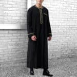 Tenue traditionnelle arabe pour homme